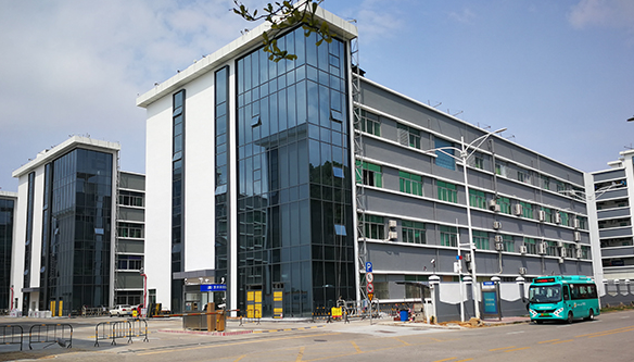 高明智慧园区幕墙维修